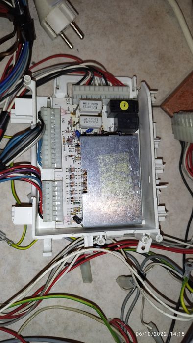 Пералня Samsung SWF 1200 на части