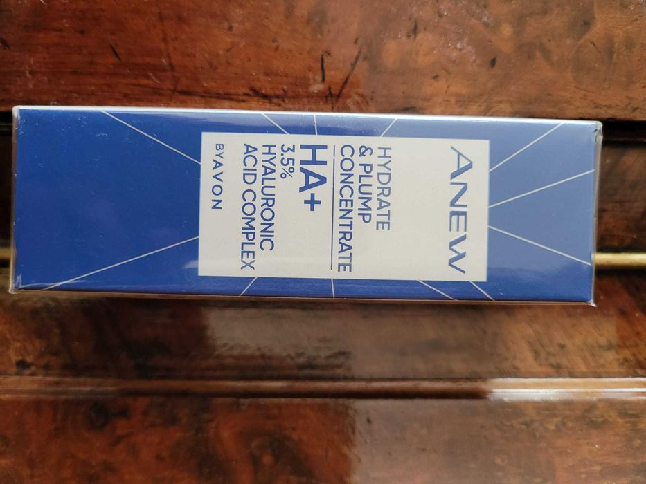 ser pentru hidratare Anew Avon