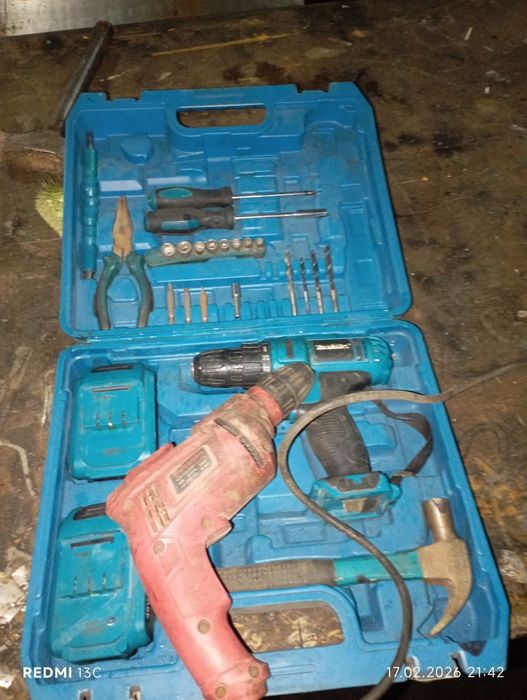 Шуруповёрт Дрель