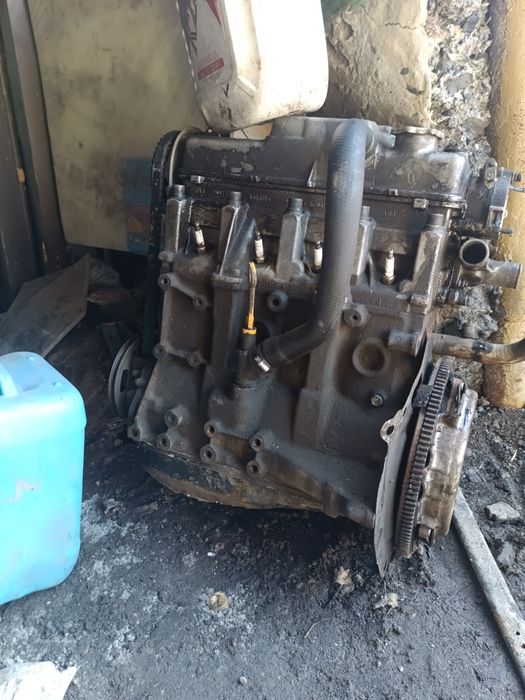 Продам двигатель Ваз 21099