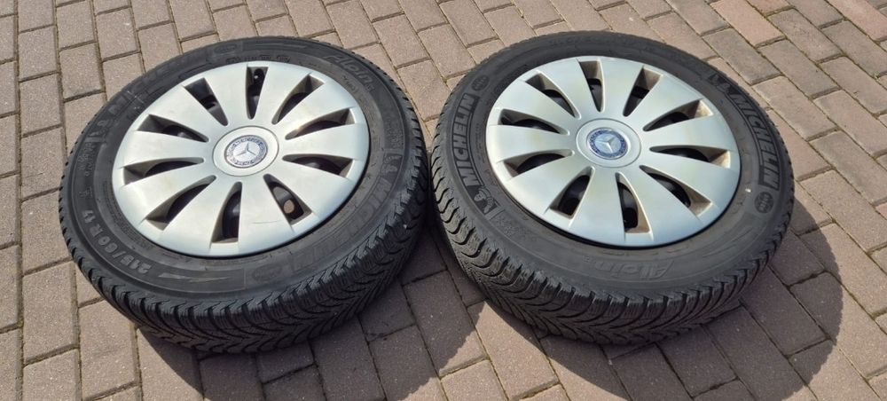 Vând anvelope de iarnă MICHELIN ALPIN  216/60 și jante de otel R17