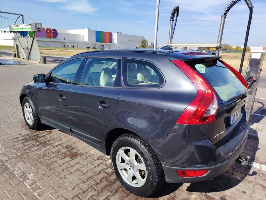 VOLVO XC60 2010 — imagine 1