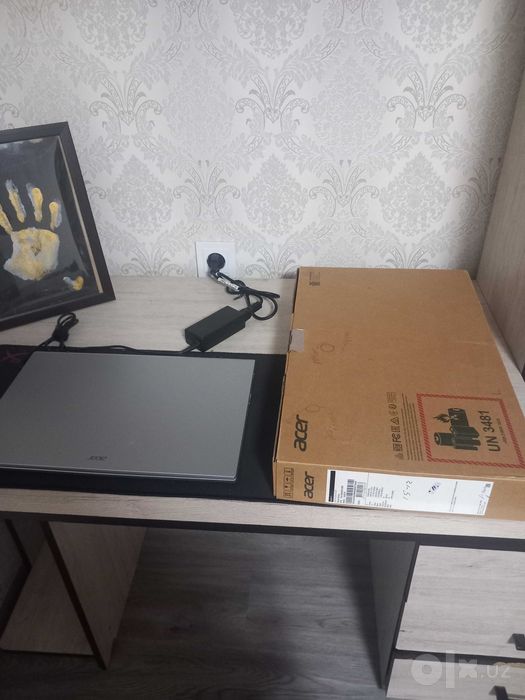 Noutbuk acer inspire 3