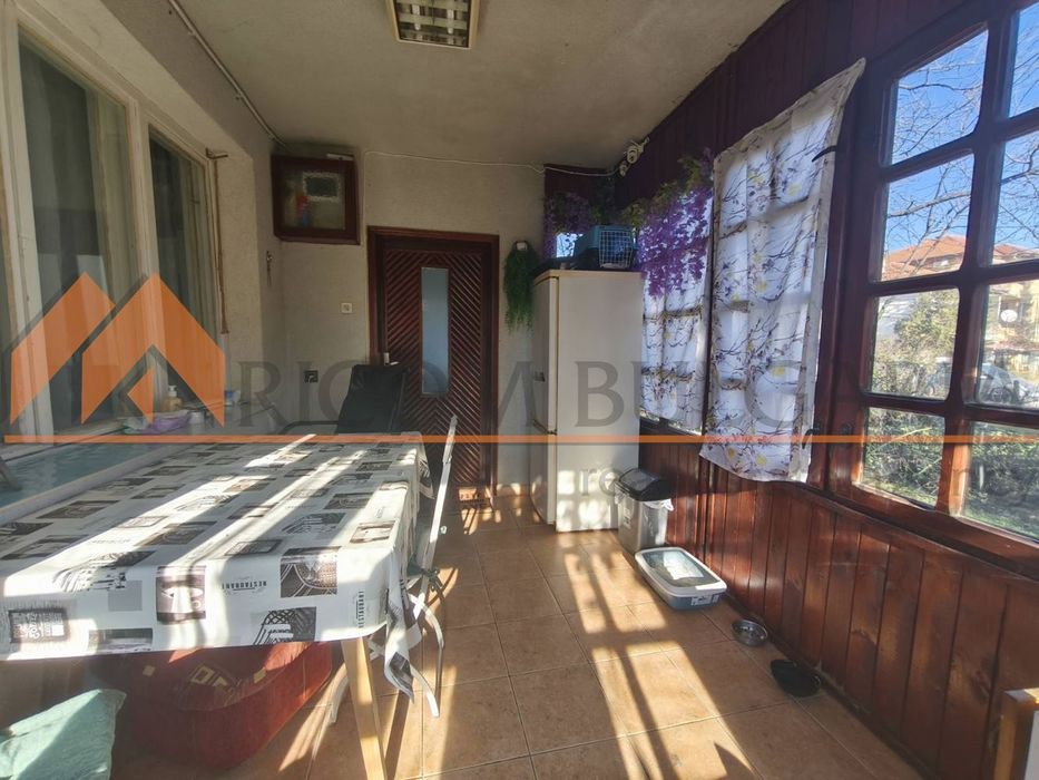 Къща в Варна, област-м-т Ален Мак площ 64