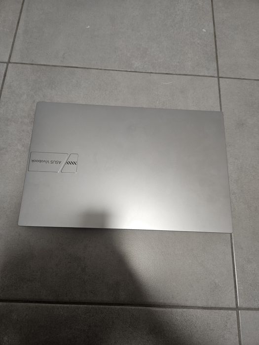 Laptop ASUS Vivabook