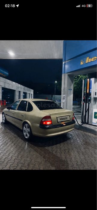 Машина сатылады срочна