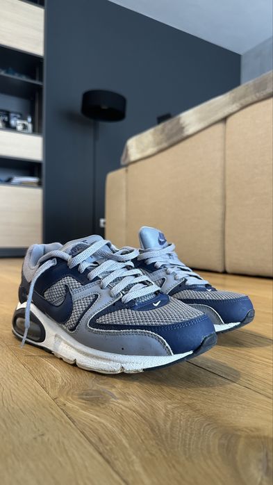 Nike Air Max Command – originali – mărimea 42 – stare bună