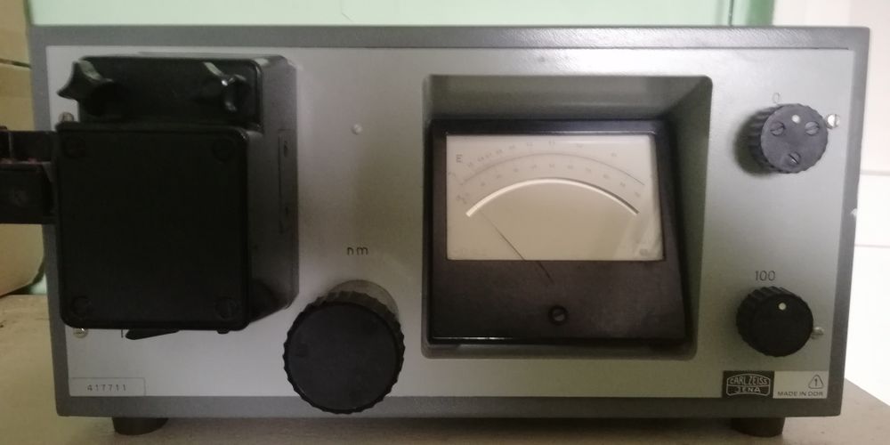 Спектрофотометър