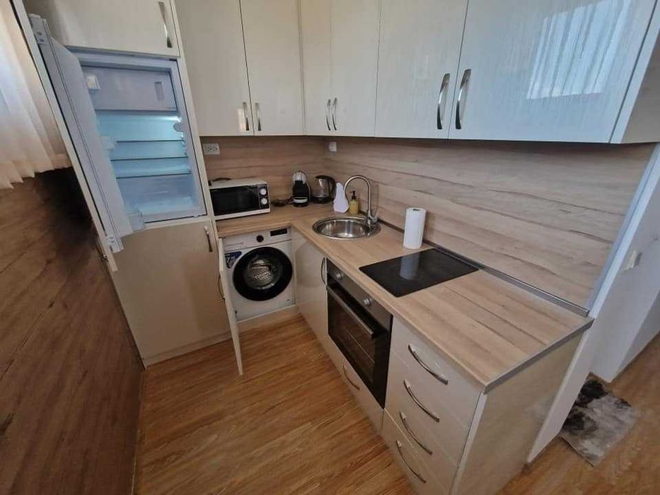 Продава се Двустаен апартамент в Банско - 70 кв.м за 1058 €/кв.м - Снимка #4