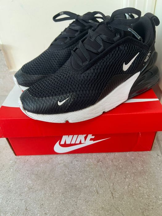 Nike Air Max 270
