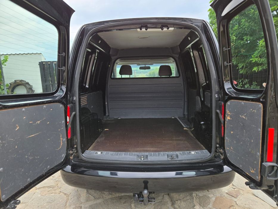 Vw caddy an 2012 1.6tdi 102 cp
