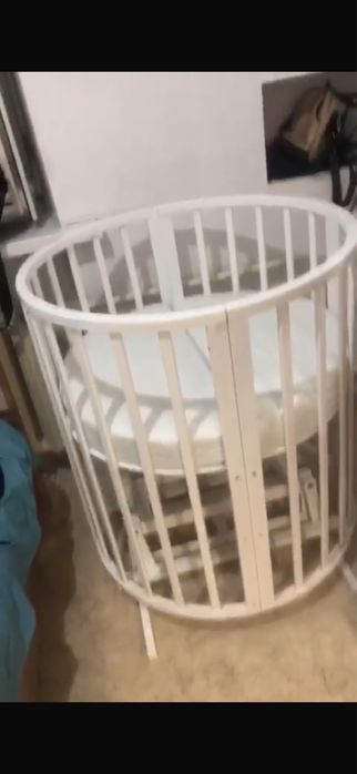 Продам детскую кроватку