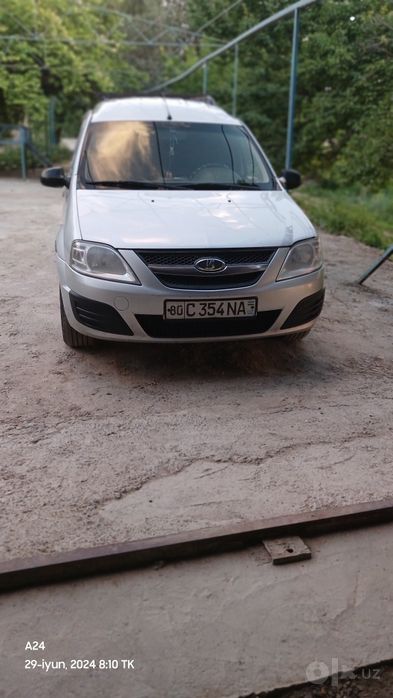 Lada largus 2015 yil