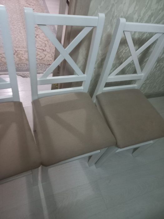Продам стулья для кухни