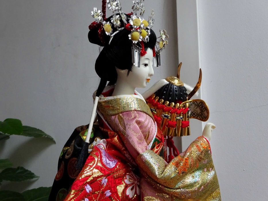 Gheisa japoneza Mare, cu casca si armura Vikinga - veche si deosebita