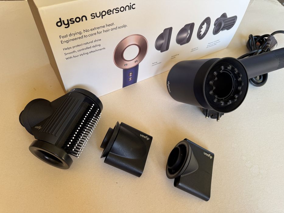 Dyson Supersonic с 4 приставки- нов