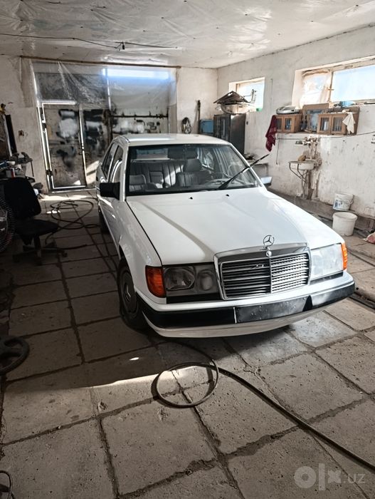 Mercedes Benz w 124