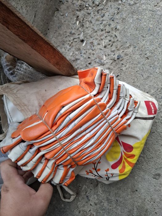 Vand mănuși lucru piele