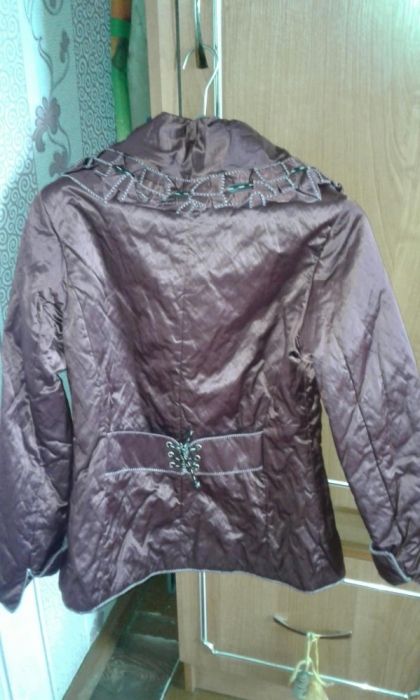 Куртка весна .осень новая