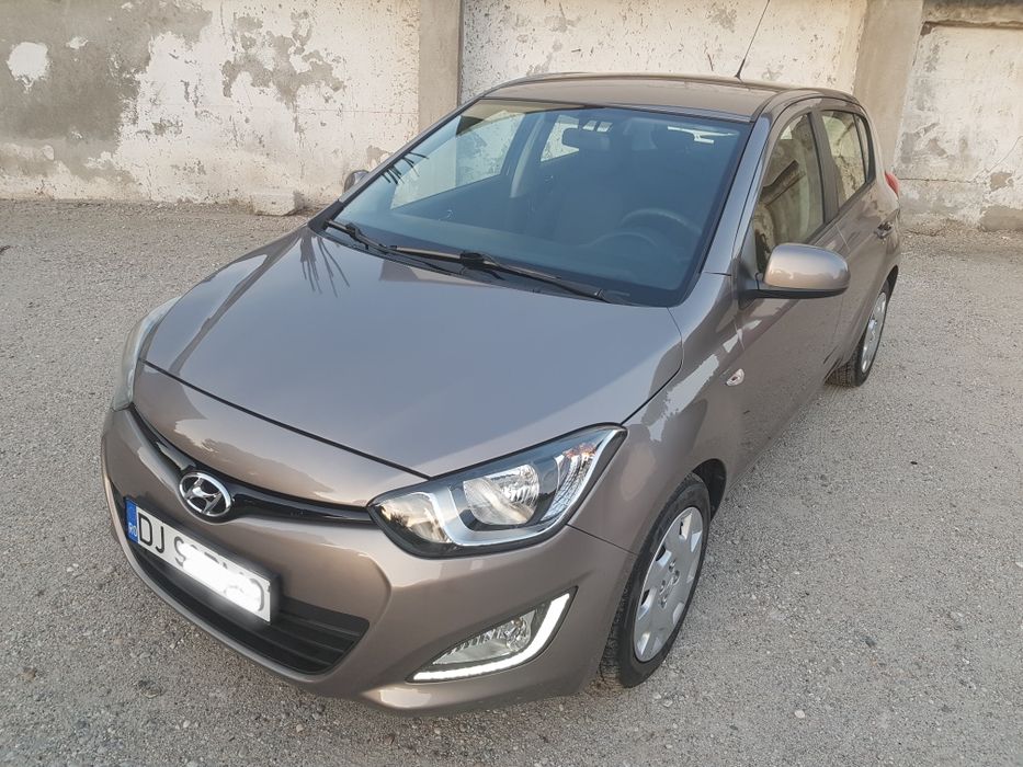 Proiector stanga  Hyundai i20