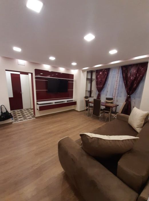 Apartament de închiriat