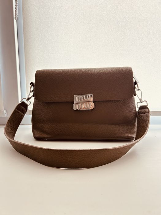 Коричневый Miu Miu сумка