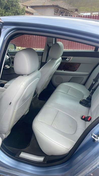Jaguar XF 2.7 Diesel