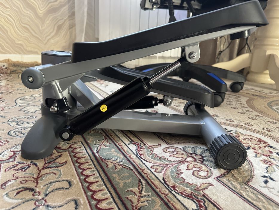 Степпер TORNEO в идеальном состояний