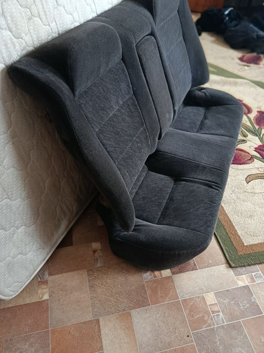 Продам сиденье на toyota windom