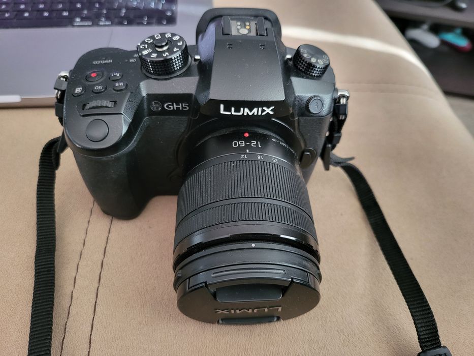 Panasonic Gh5 c Lumix 12-60mm перфектен