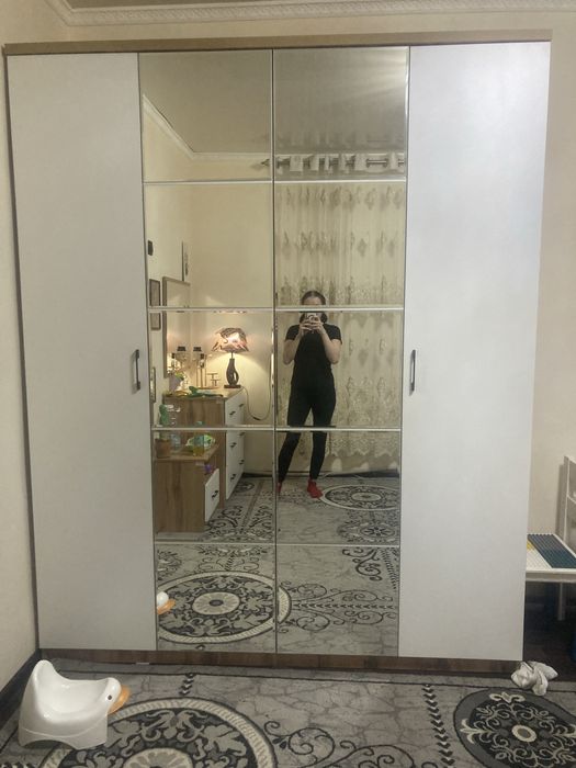 Продам спальный гарнитур