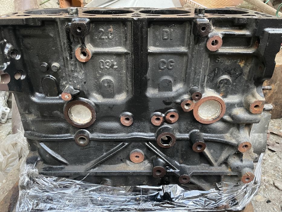 Motor Demembrez motor audi  2.0 TDI 177 cai motor CGL CGLC chiuloasa