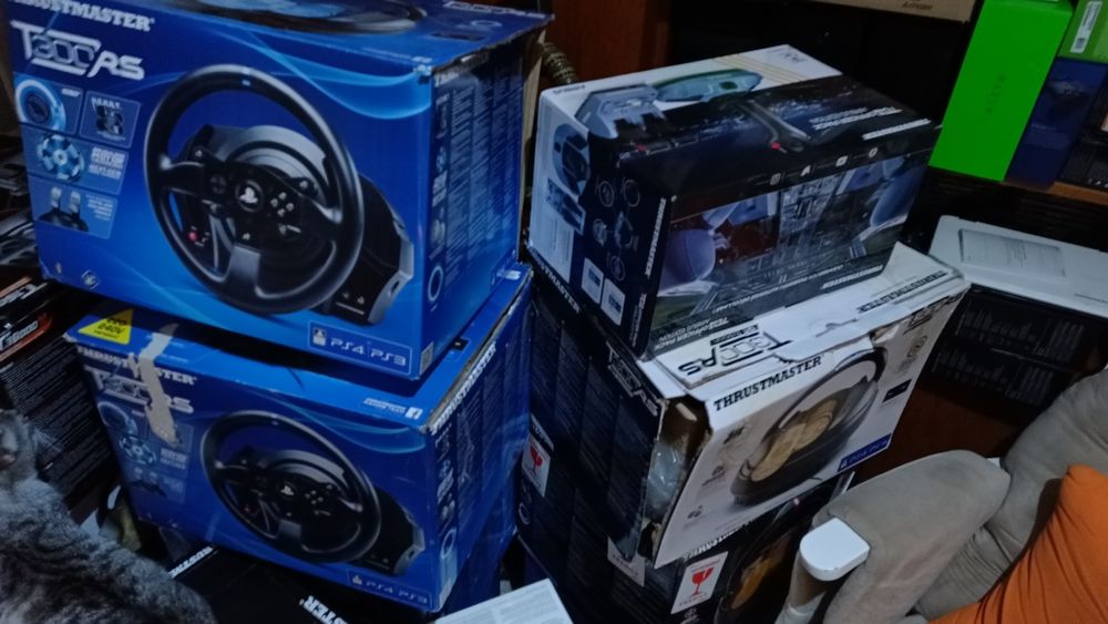 ТОП волан с педали Thrustmaster T300 RS ps3 ps4 ps5 PC