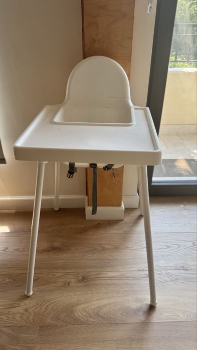 IKEA столче с табличка за хранене