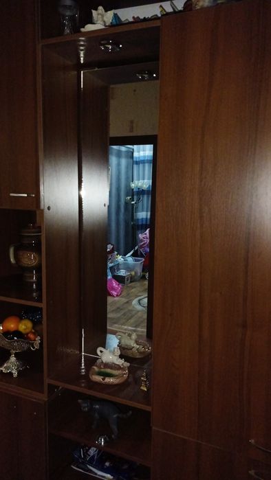 Продам стенку шкаф