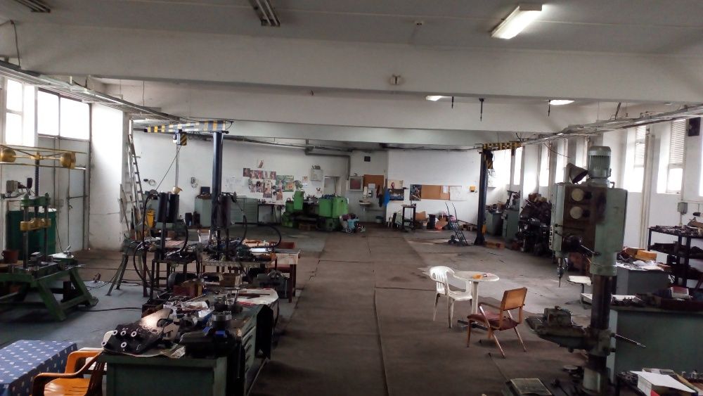 Продава се Промишлена сграда в София, Република 2 - 1750 кв.м за 760 €/кв.м - Снимка #8