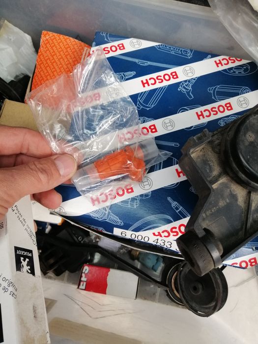 Останали части за Пежо/Ситроен 1.6 16V NFU