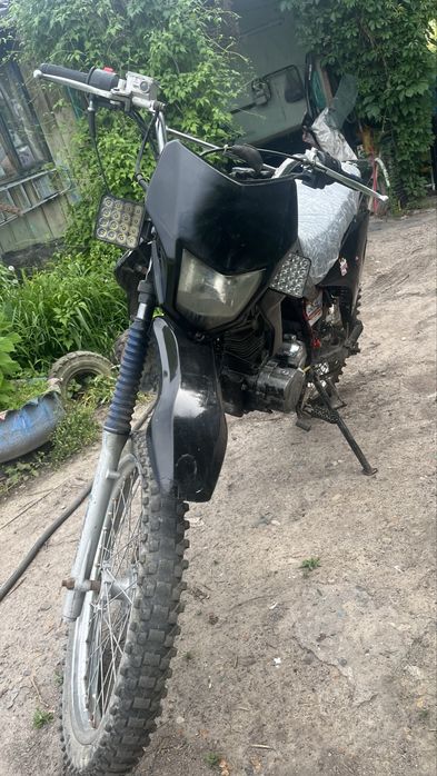 Продам эндуро 150куб