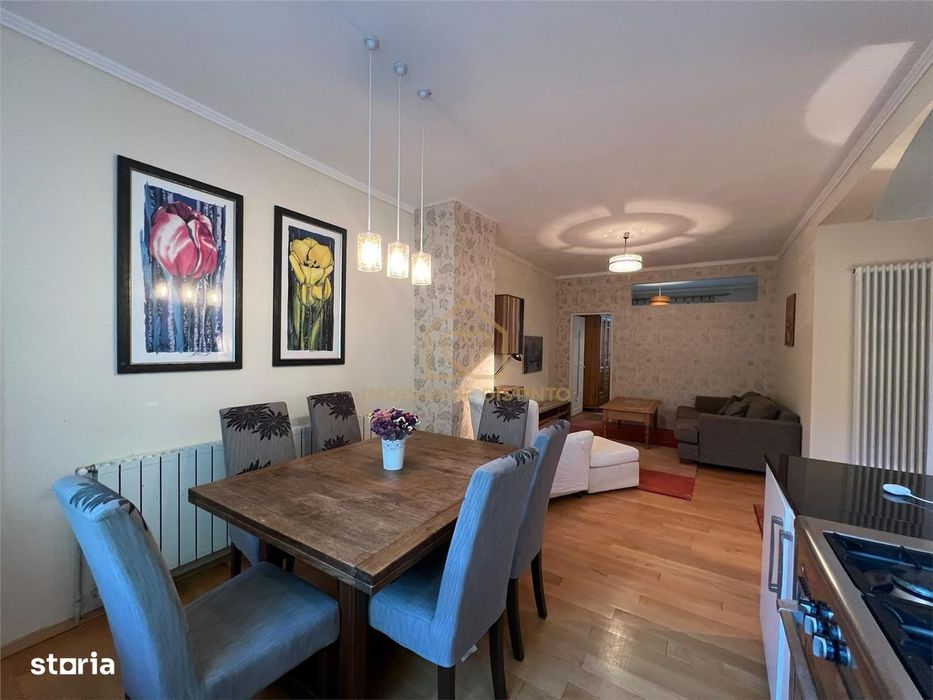 Apartament cu trei camere Petru Maior