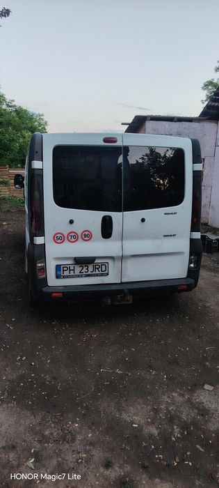 Renault trafic...