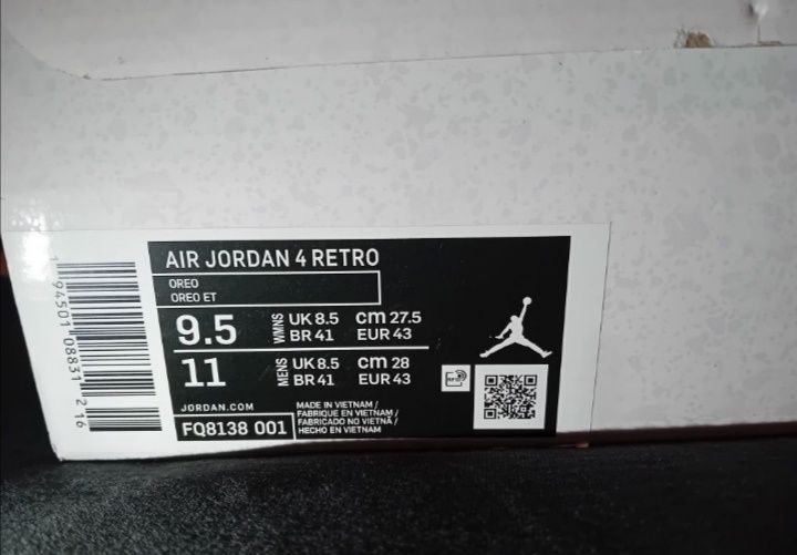 Jordan 4 White Thunder 43, noi in cutie