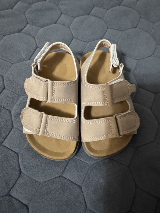 Обувь для мальчика 21-23 размеры