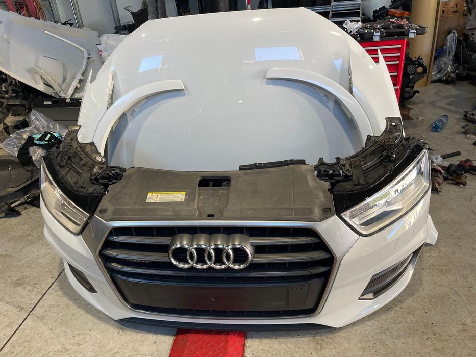 Fata completa audi Q3 8U facelift 2016 Capota bara aripa trager far