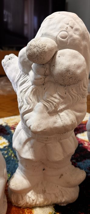 Alba ca zapada si cei 7 pitici din gips