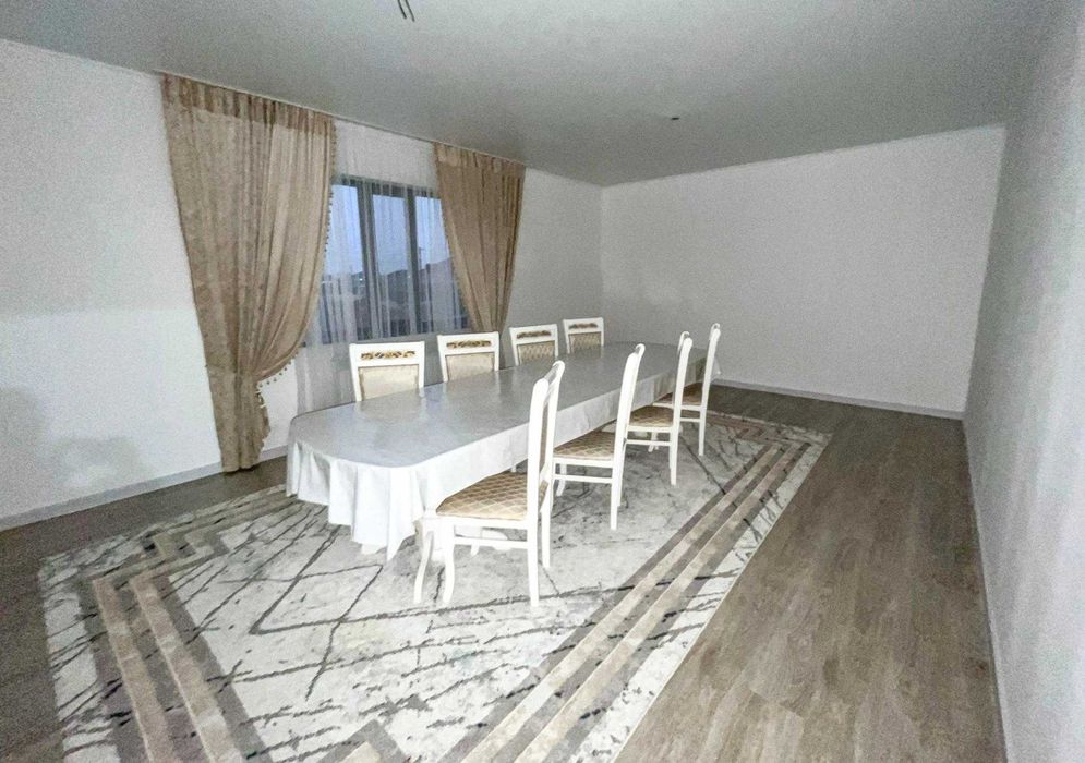 Продам 5 комнатный частный дом Аян Империя