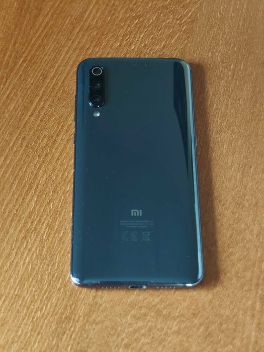 Xiaomi Mi9 64/6 Gb