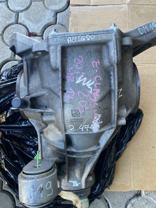 Diferential mercedes-benz W213.E-class 2133504307