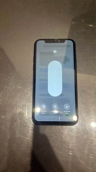Продам iPhone 11 Pro 64 GB