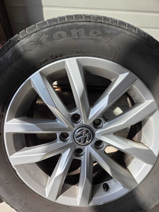 Roti Passat B8 R16.