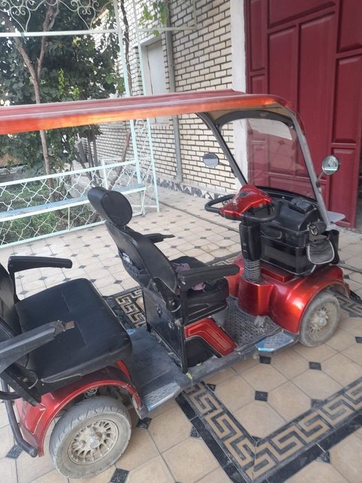 Mini Elektr moshina sotiladi